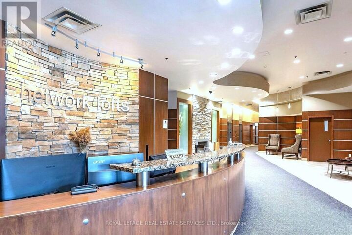 Property Photo:  2 Fieldway Road 505  ON M8V 0B9 
