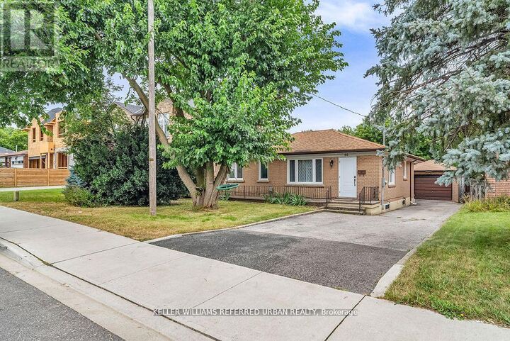 Property Photo: 86 Morgan Avenue ON L3T 1R4