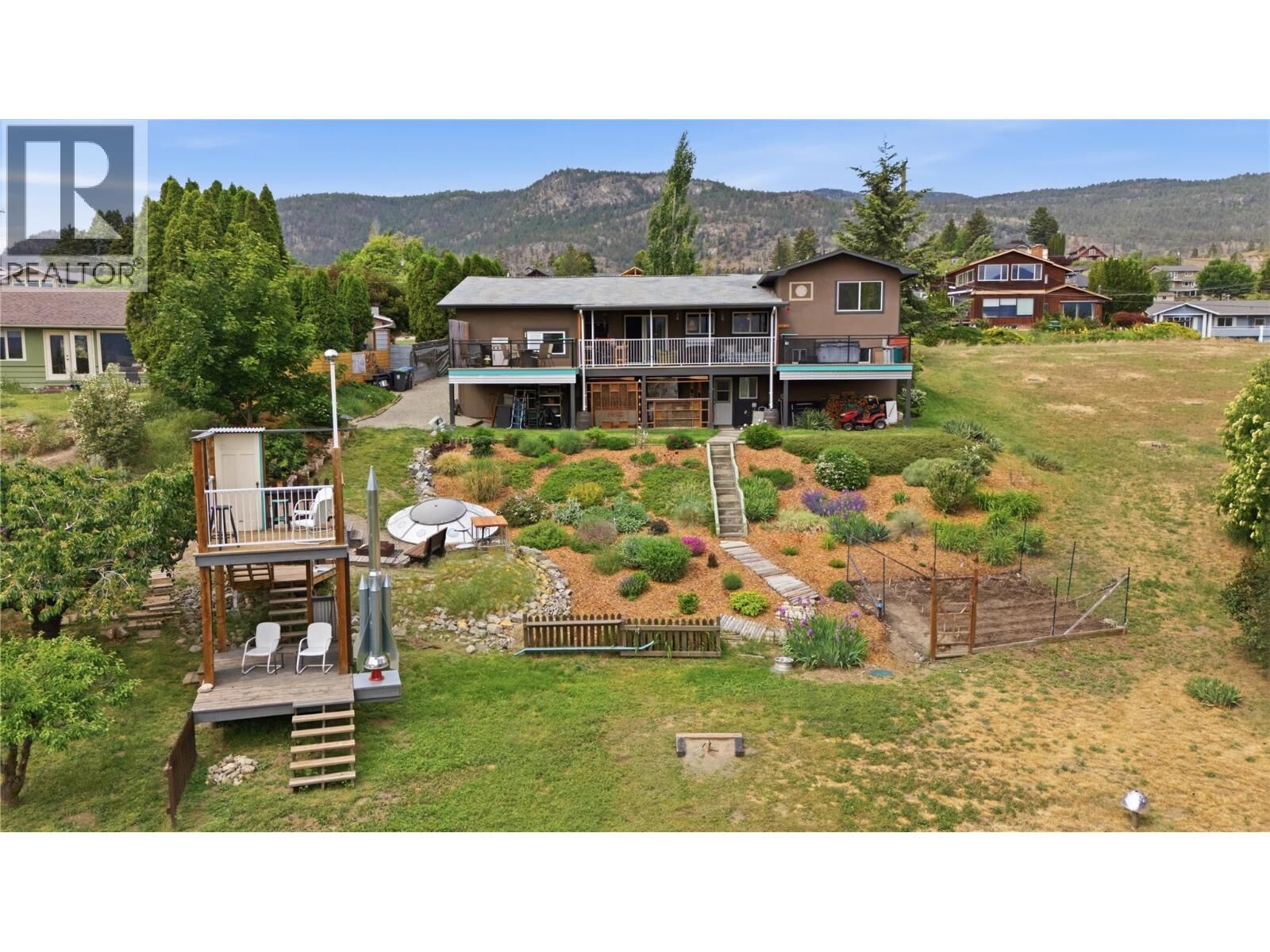 Property Photo: 1019 Veteran Drive BC V2A 7K8