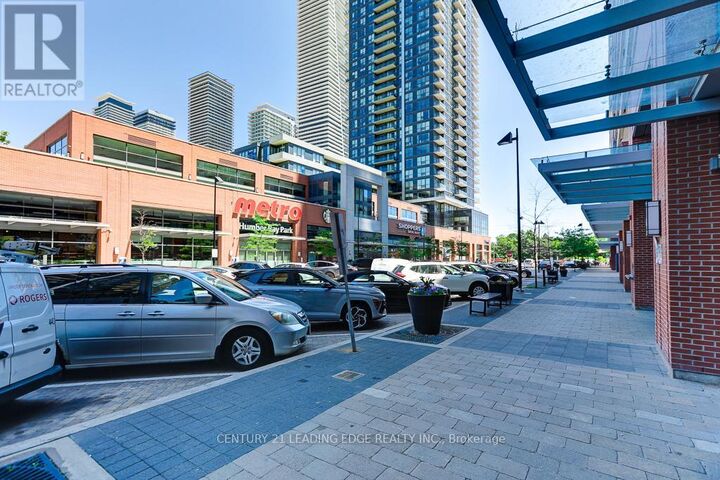 Property Photo:  2200 Lake Shore Boulevard West Ph08  ON M8V 1A4 
