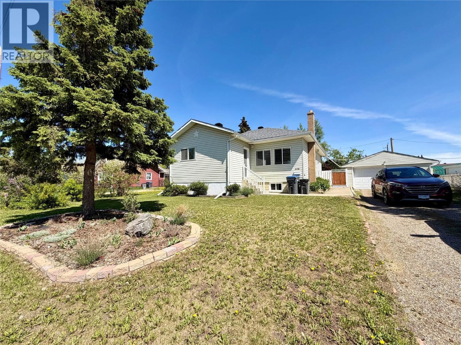 Property Photo: 9128 8 Street BC V1G 3N4