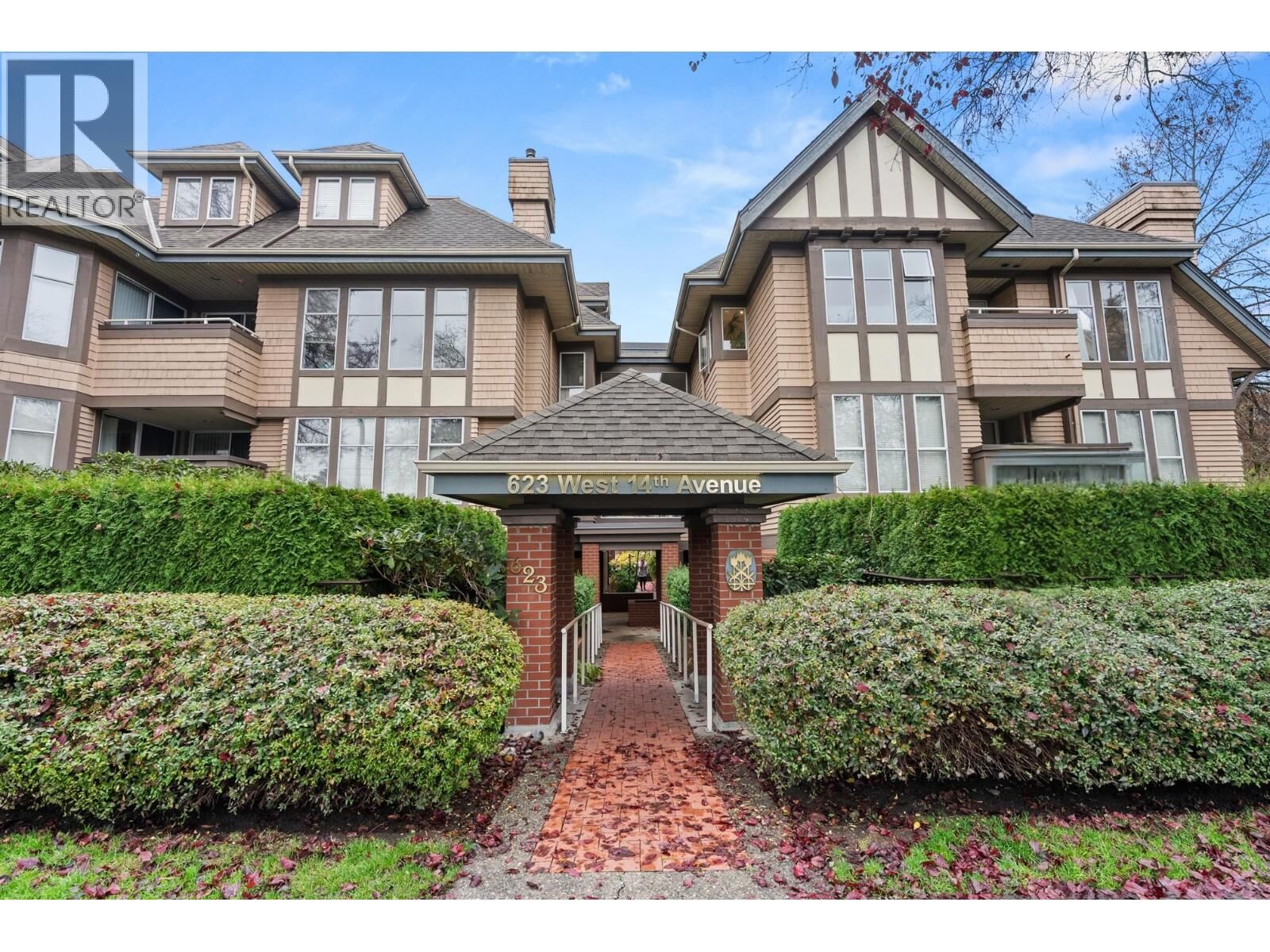 Property Photo:  623 West 14th Avenue E301  BC V5Z 1P7 
