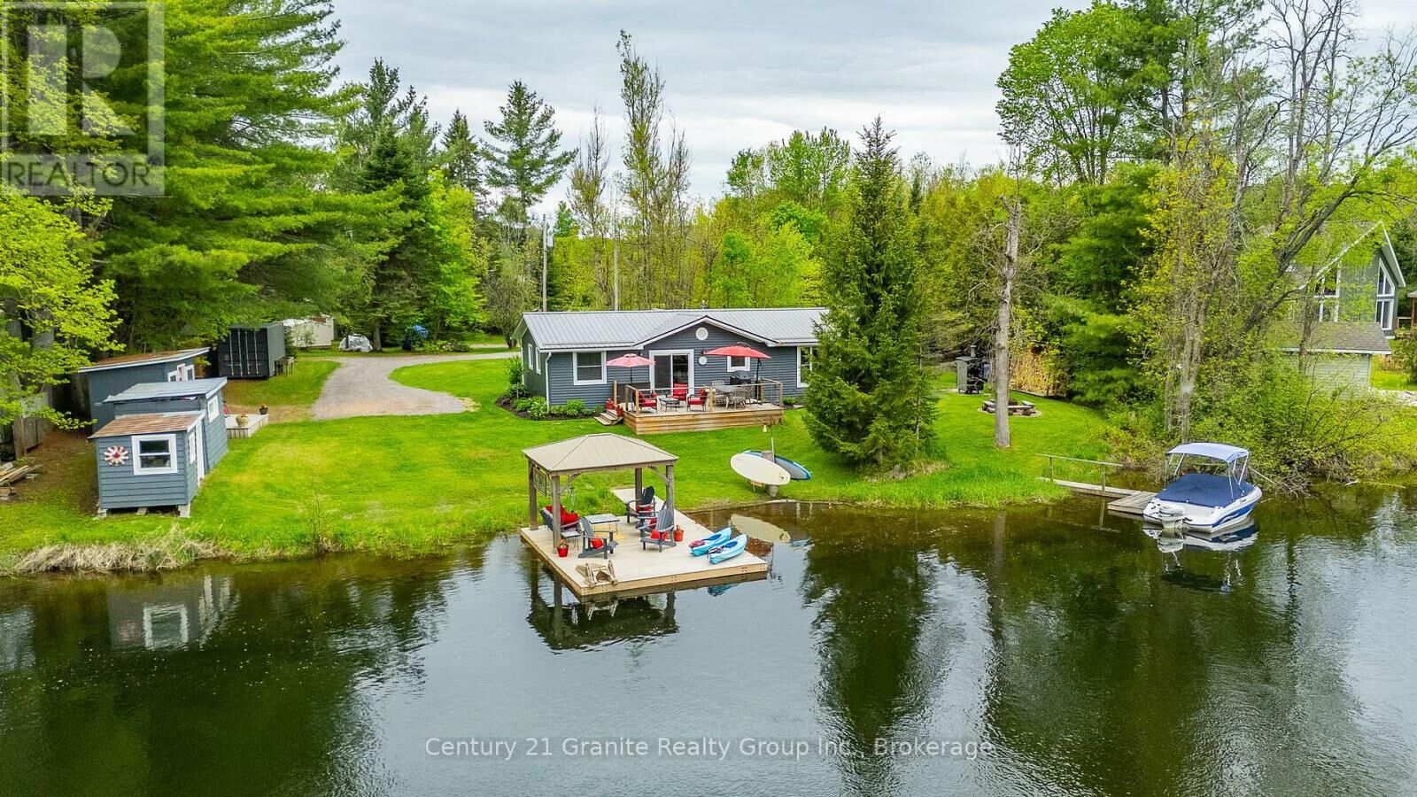 Property Photo: 1063 Tiffany Lane ON K0M 2K0
