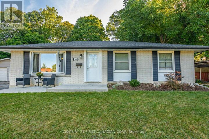 Property Photo:  384 Briarhill Avenue  ON N5Y 1N9 