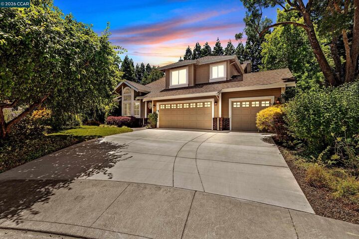 Property Photo: 170 Westwich CA 94506