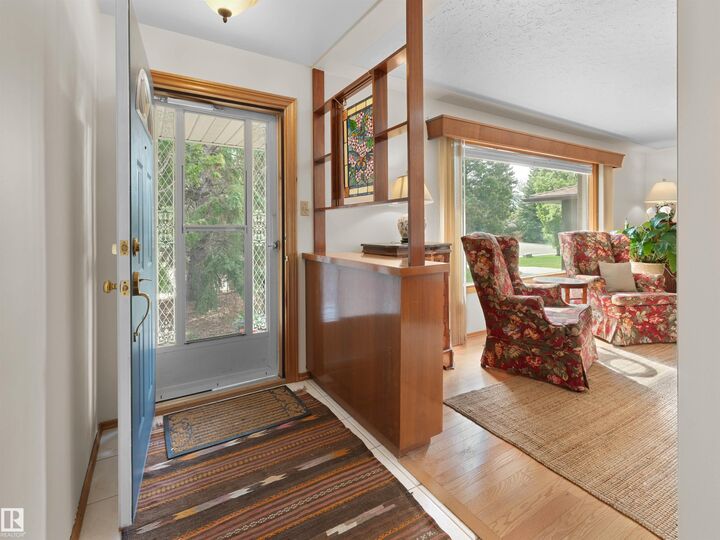 Property Photo:  5832 114A Street NW  AB T6H 3N1 