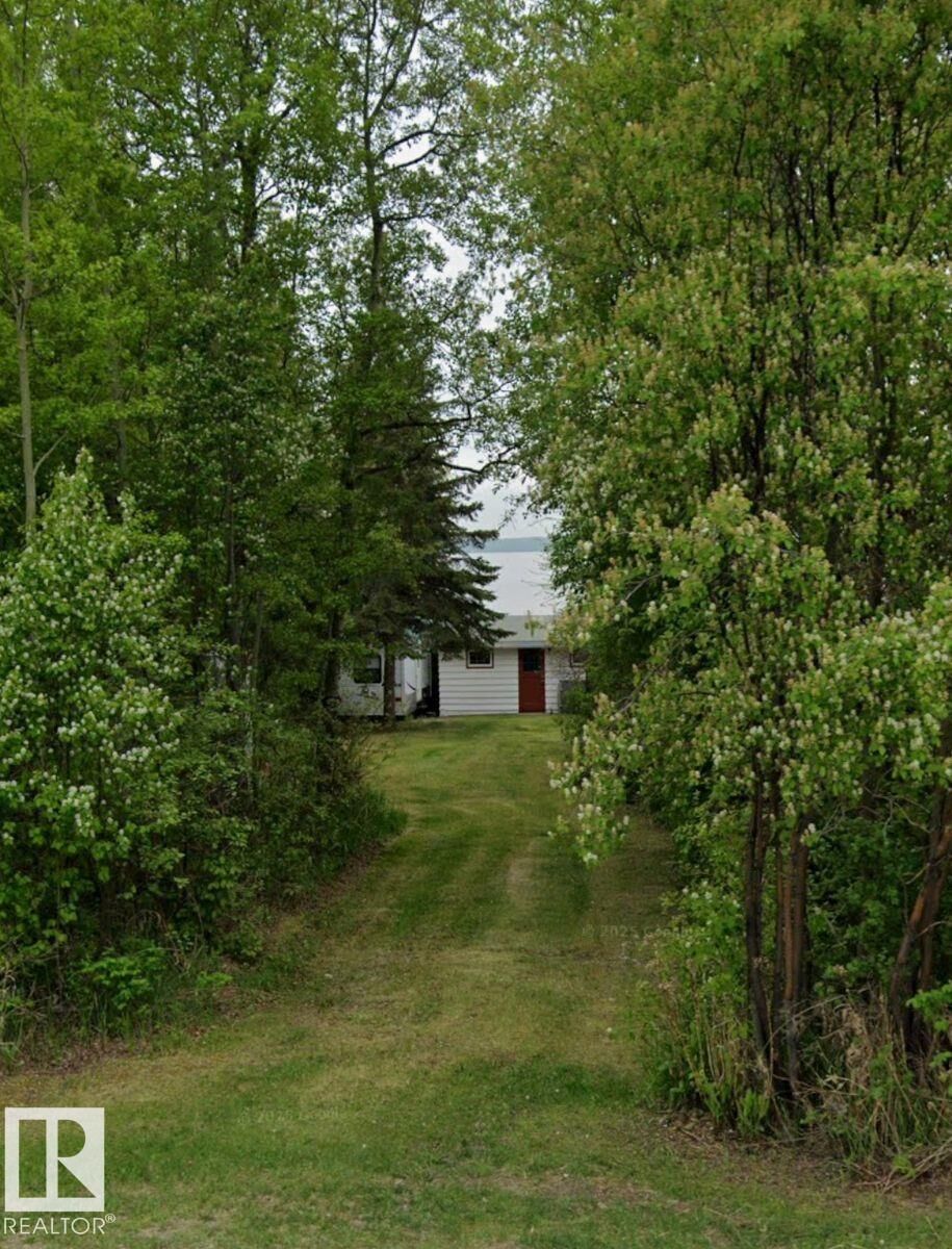 Photo de la propriété:  55 Lakeshore Drive  AB T0E 1V0 