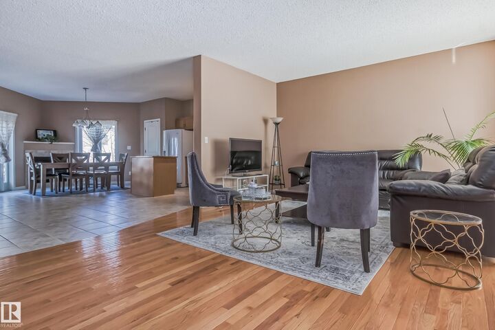Property Photo: 8403 164 Avenue NW 49 AB T5Z 3Y2