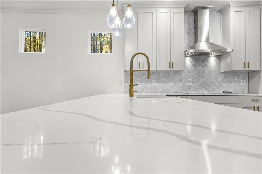 Property Photo:  702 Barberry Drive  GA 30188 