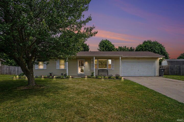 Property Photo:  402 S Wheatland Drive  IN 46526 