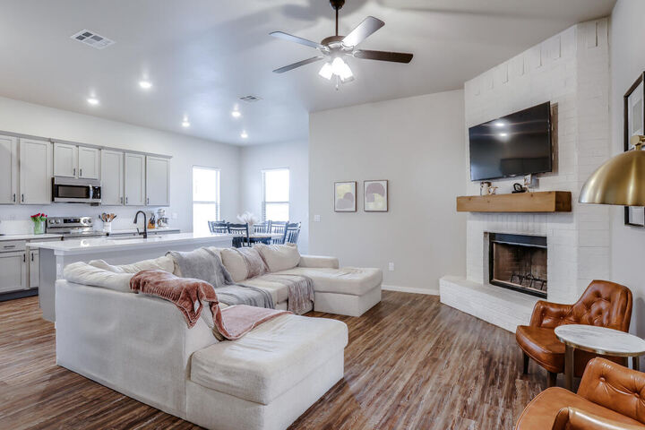 Property Photo:  3212 Virginia Avenue  TX 79407 