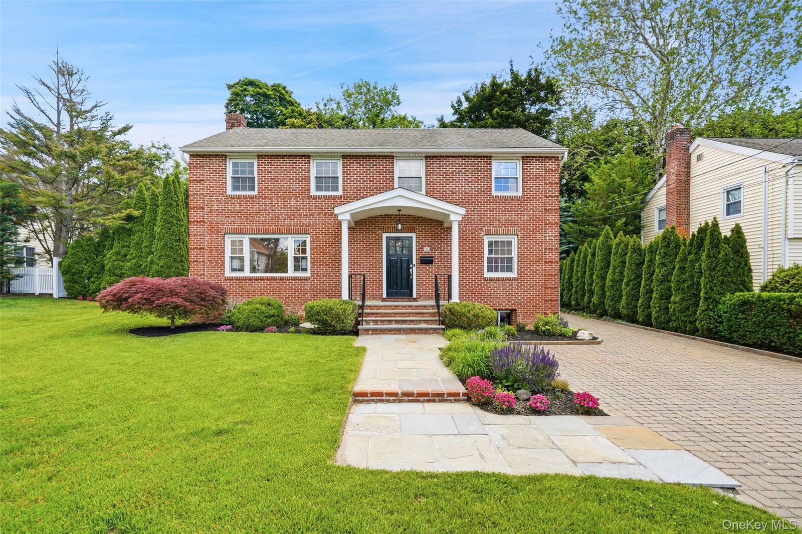 Property Photo:  20 Lamesa Avenue  NY 10709 