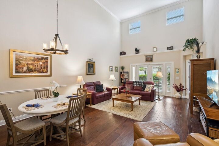 Property Photo: 6869 Piazza Street FL 32819