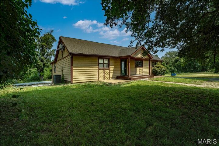 Property Photo:  5171 Old Alton Edwardsville Road  IL 62025 