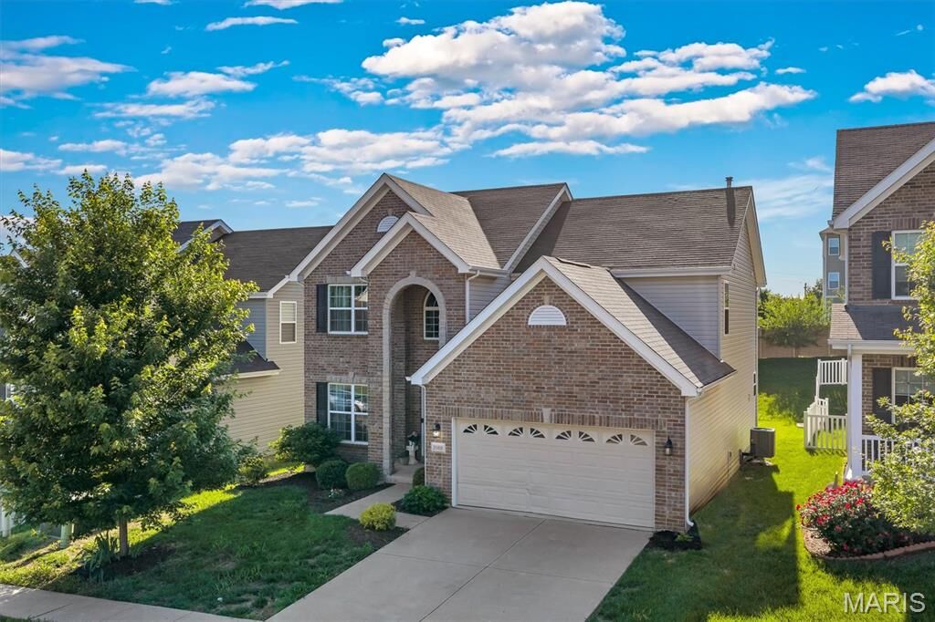 Property Photo:  2088 Maryland Oaks Circle  MO 63146 