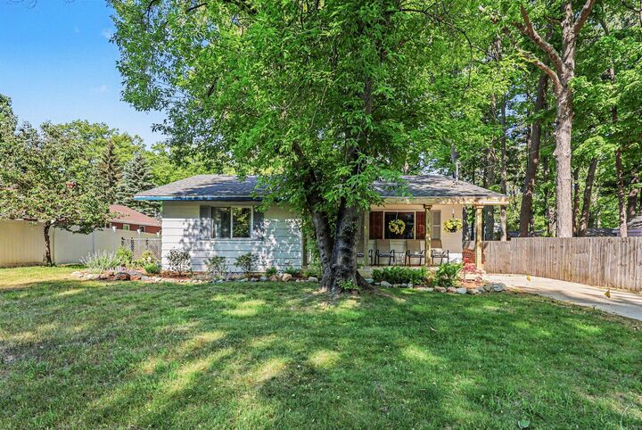 Property Photo:  21 N Clymer Street  MI 49449 
