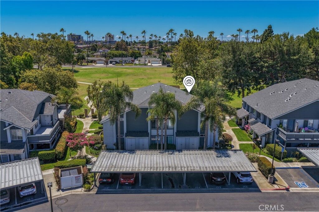 Property Photo: 18292 Parkview CA 92648