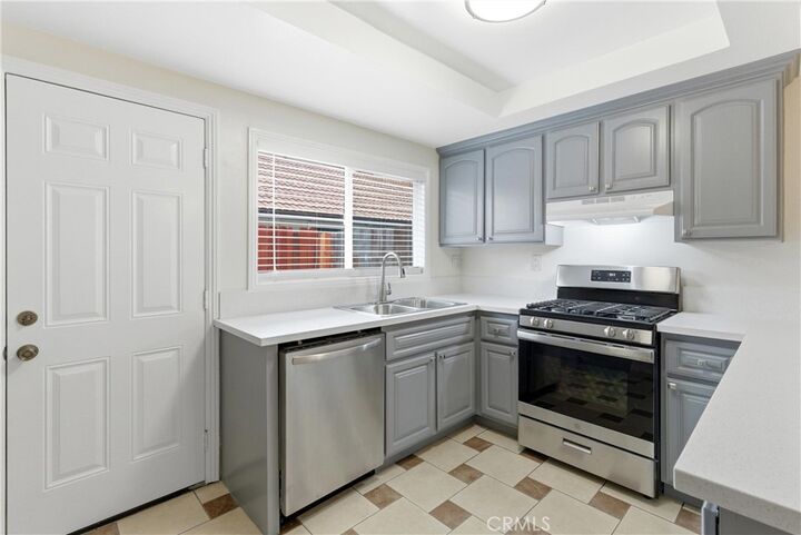 Property Photo: 7082 Heil Ave 1 CA 92647