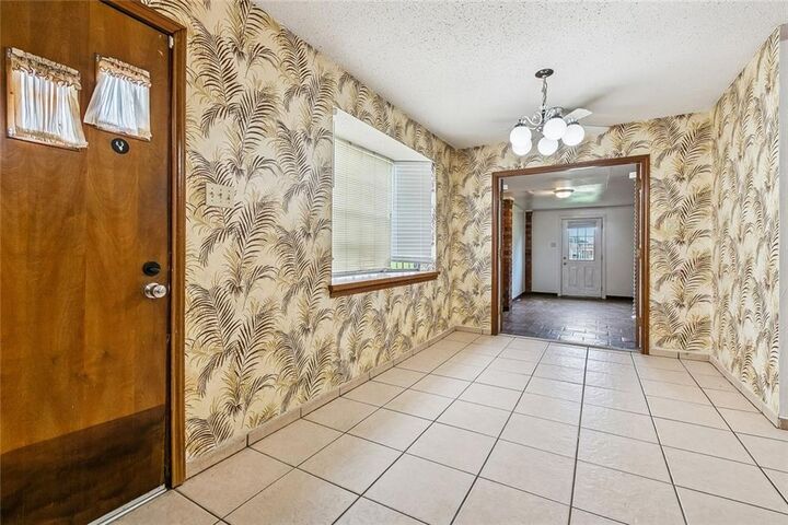 Property Photo:  4400 Lefkoe Street  LA 70006 