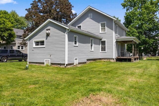 Property Photo:  147 High Street  OH 44811 