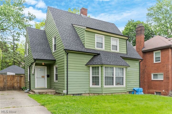 Property Photo:  272 Outlook Avenue  OH 44504 