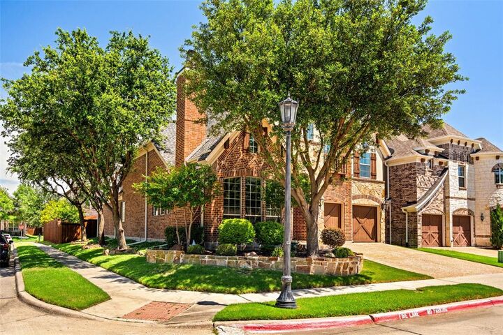 Property Photo:  8255 Lindsay Gardens  TX 75056 