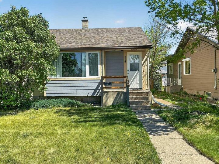 Photo de la propriété: 315 16 Street N AB T1H 3A2