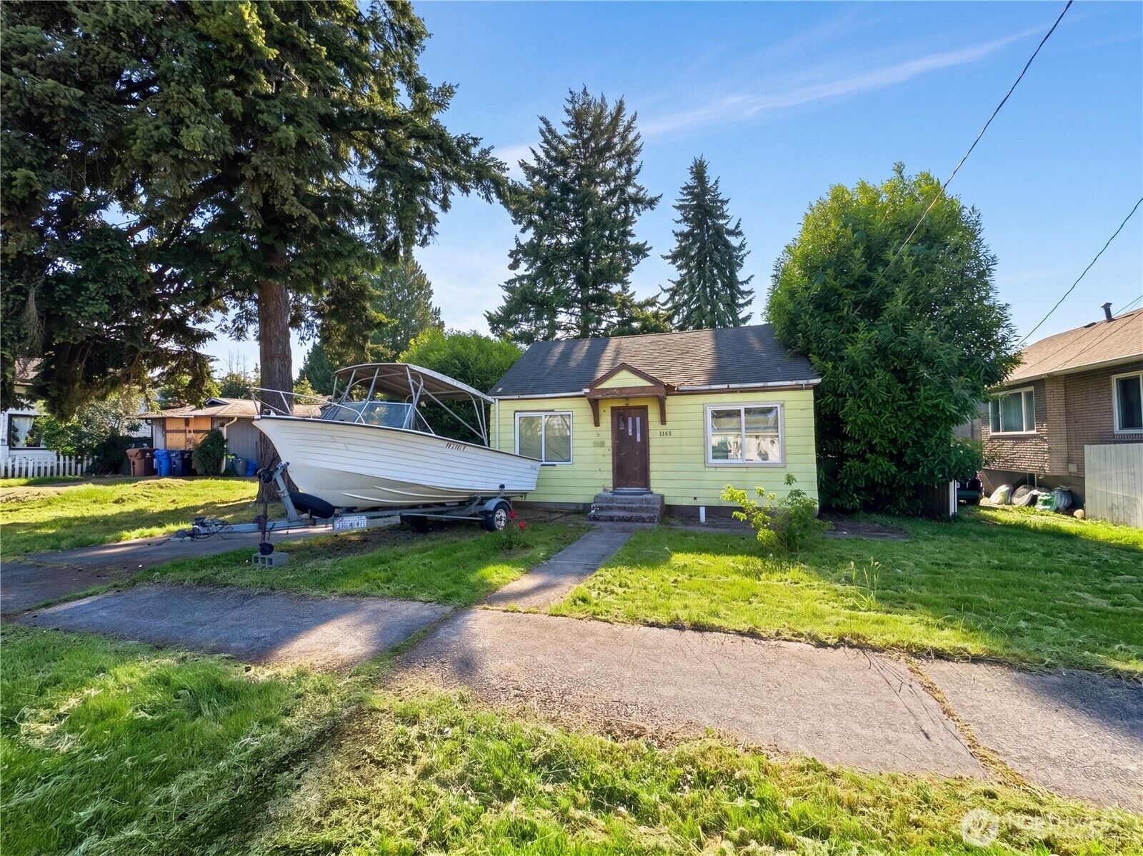 Property Photo:  4840  J Street S  WA 98408 