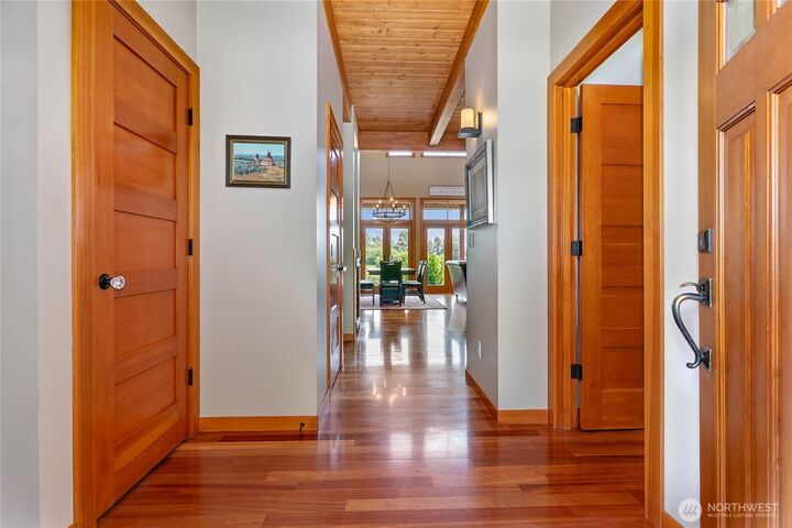 Property Photo: 213 Rosemary Way WA 98264