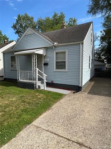 Property Photo:  24095 Stanford Street  MI 48125 