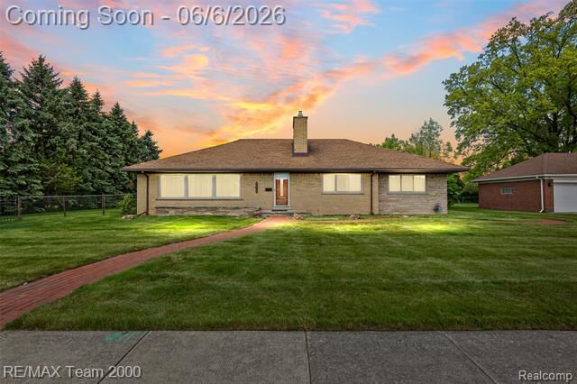 Property Photo: 111 Brentwood Drive MI 48124