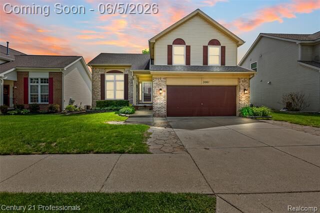Property Photo:  3061 Talon Circle  MI 48360 