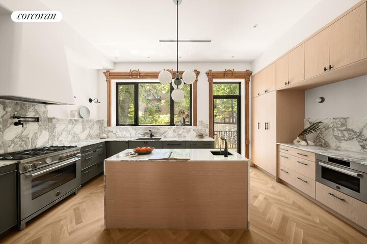 Property Photo:  720A Quincy Street  NY 11221 