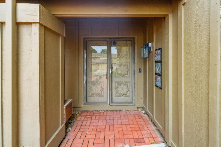 Property Photo:  8201 E Harry  KS 67207 