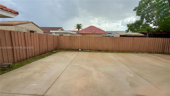 Property Photo: 5890 SW 147th Ct FL 33193