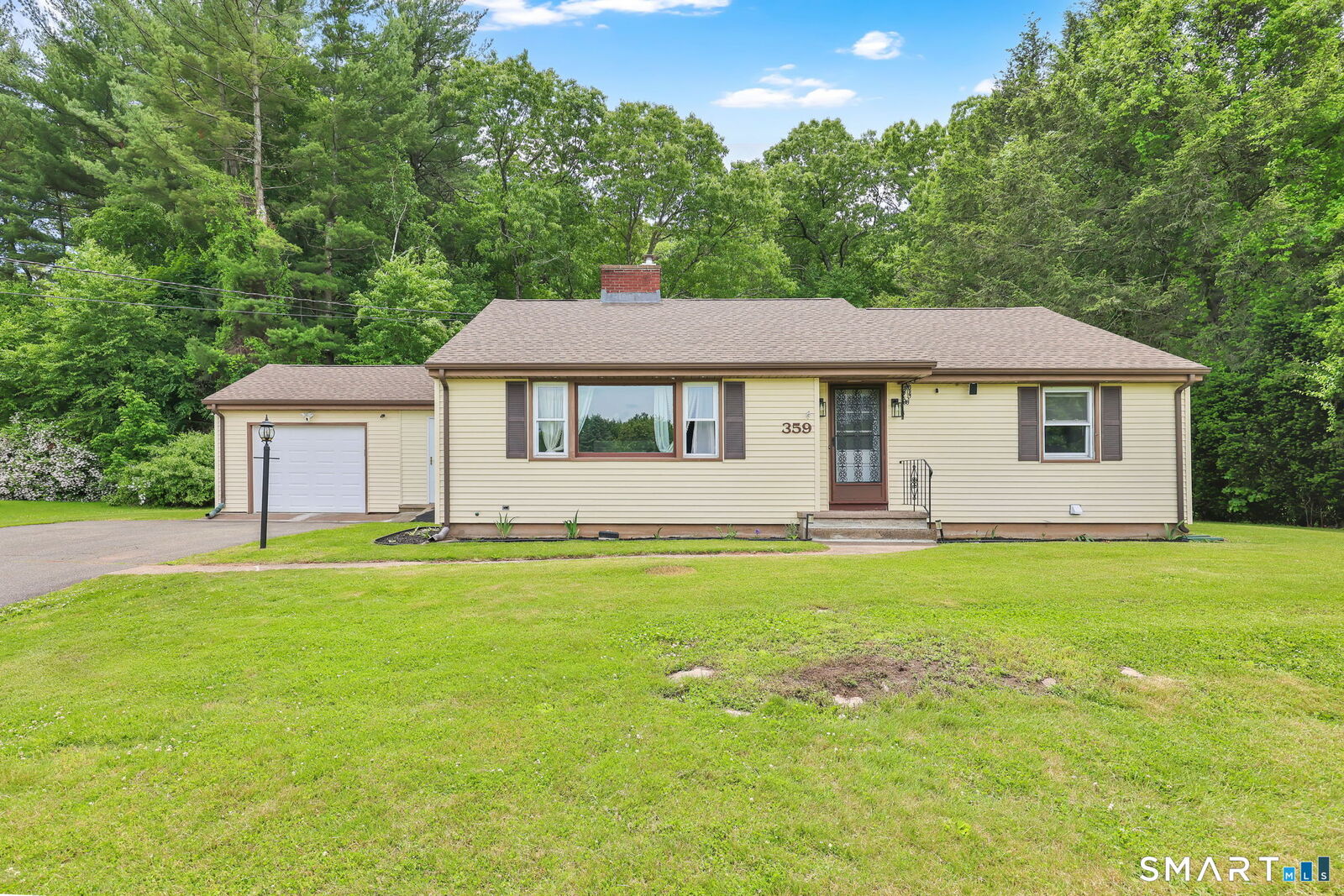 Property Photo:  359 Oakland Road  CT 06074 