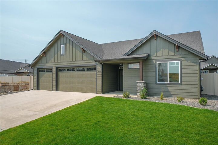Property Photo:  18191 N Morton Ct  WA 99005 