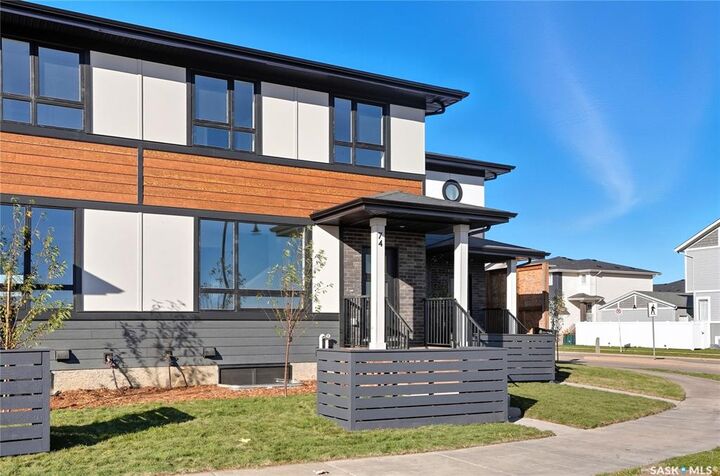 Property Photo: 6 Taskamanwa Terrace SK S7V 1Z7