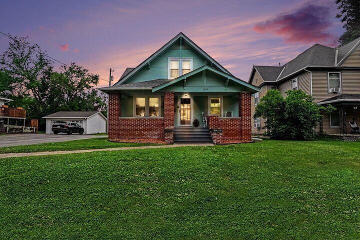 Property Photo: 1109 N 8th Street IA 51566