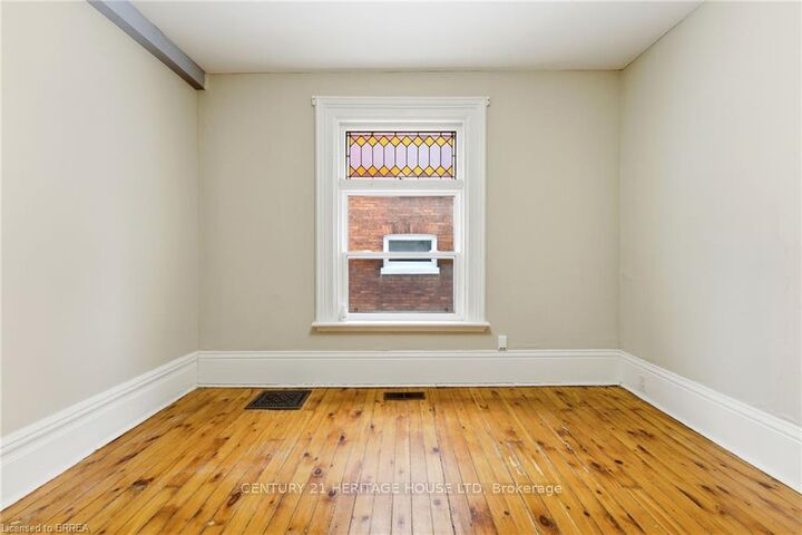 Property Photo: 174-176 Darling Street ON N3S 3W6