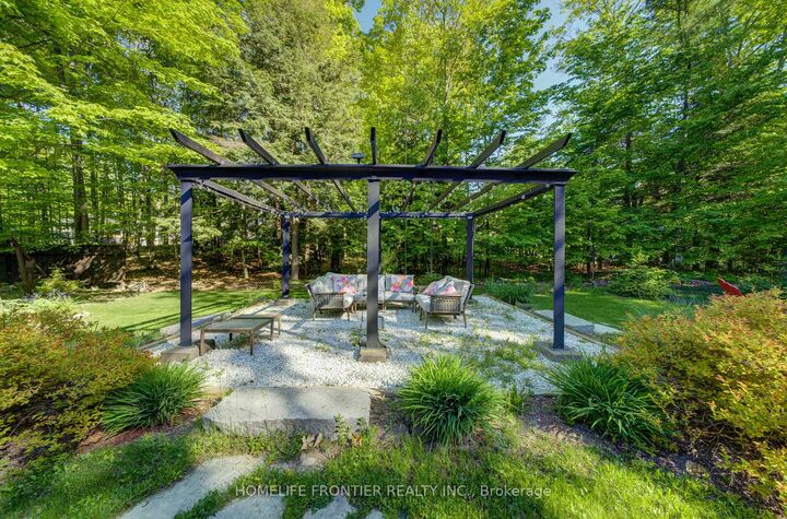 Property Photo: 42 Forest Circle ON L9M 0H4