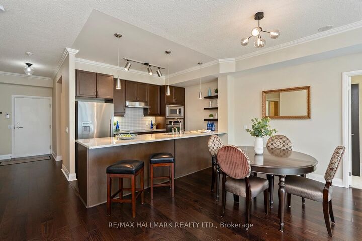 Property Photo: 1 Hurontario Street 601 ON L5G 0A3