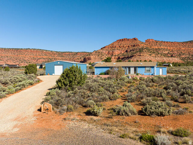 Property Photo:  1055 S Red Hills Ave  UT 84741 