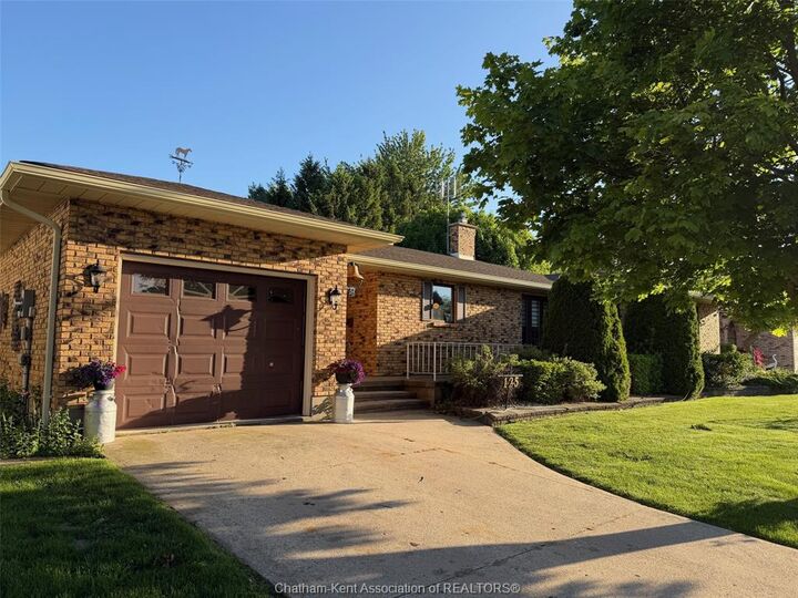 125 Bruinsma Avenue — photo 1