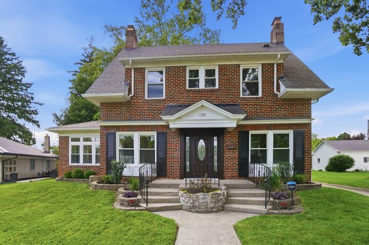 Property Photo:  1707 Longview Drive  OH 45504 