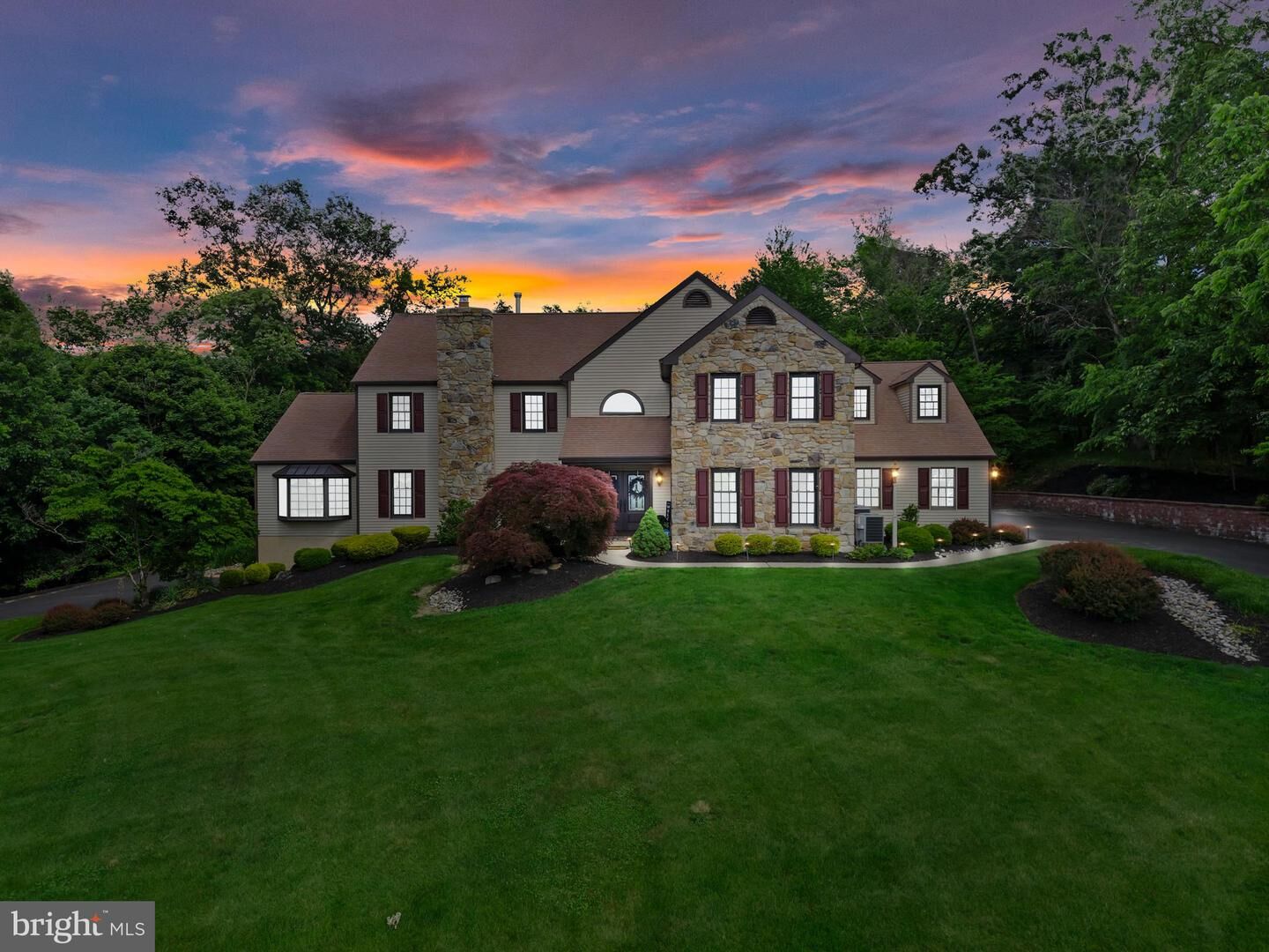 Property Photo:  500 Deerfield Lane  PA 18901 