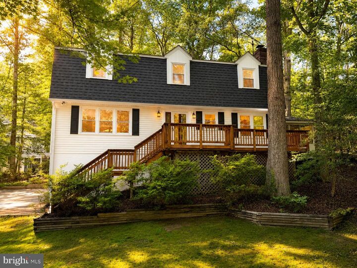 Property Photo: 101 Portugal Cove VA 22554