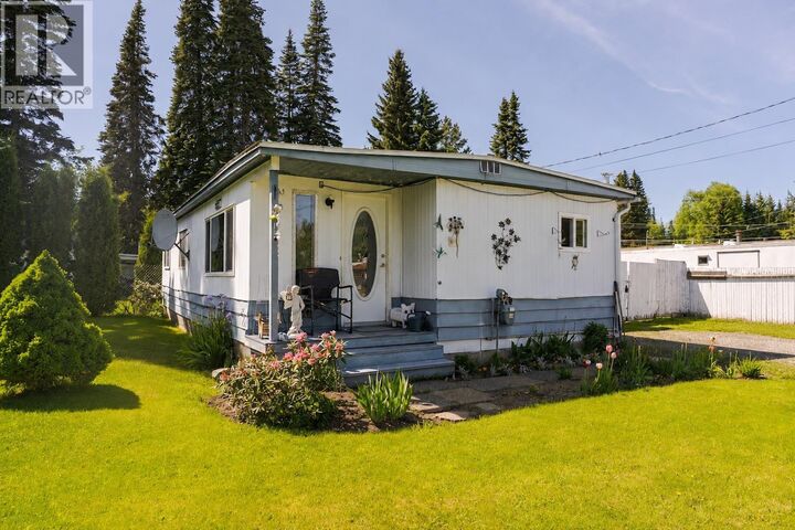6815 Langer Crescent — photo 1