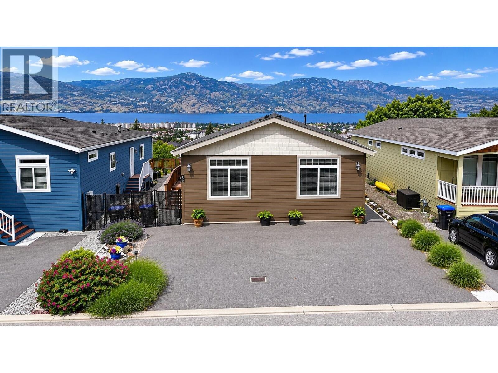 Property Photo: 2440 Old Okanagan Highway 523 BC V4T 1X4
