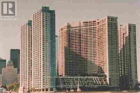 Property Photo:  33 Harbour Square 823  ON M5J 2G2 